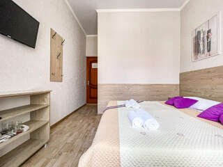 Гостевой дом Ольга Анапа Улучшенный номер с кроватью размера «king-size» или 2 отдельными кроватями-7